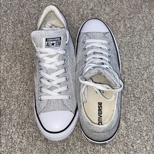 Women’s converse